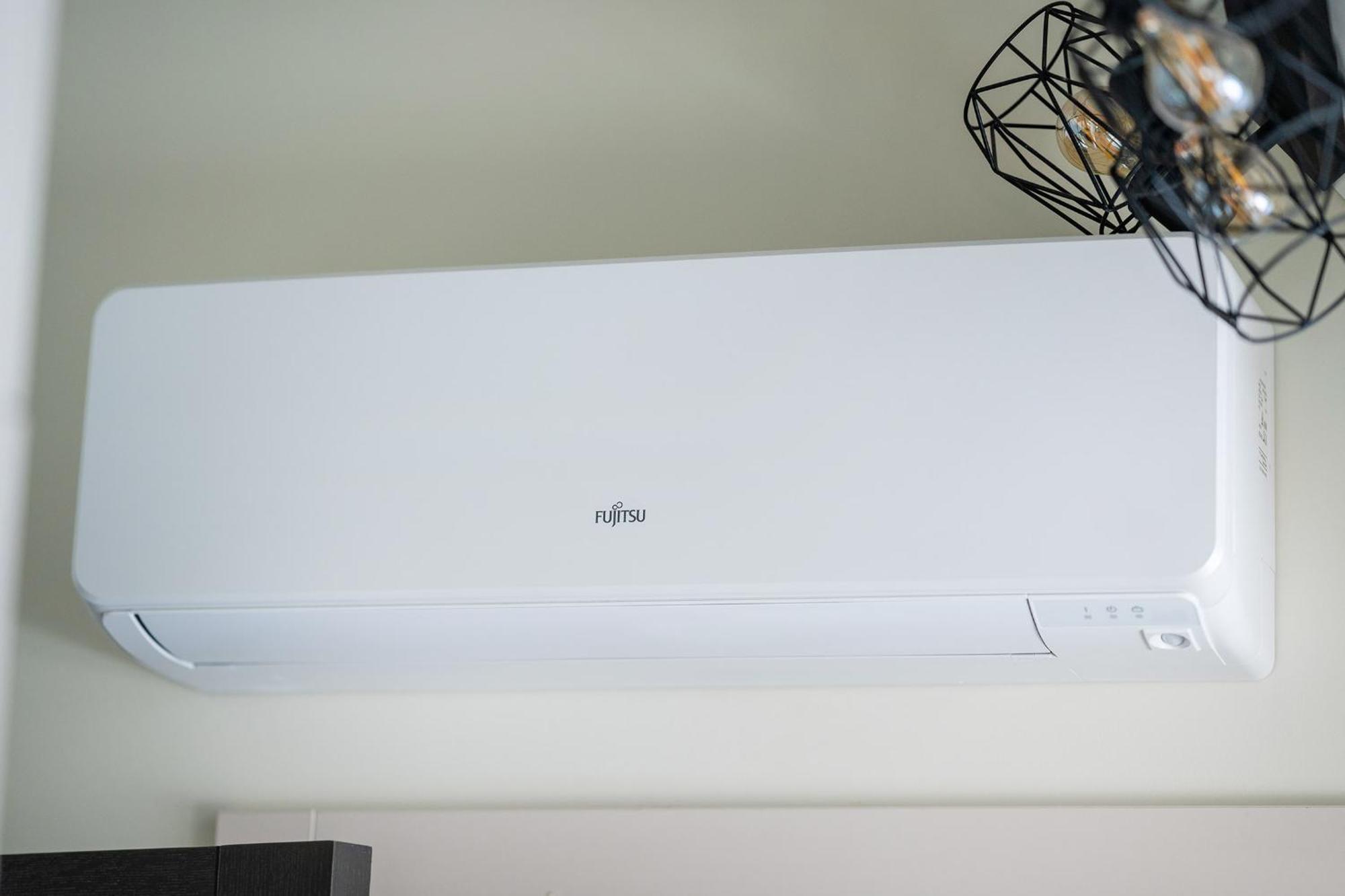 Cozy Central Attic Self Check In 维尔纽斯 外观 照片